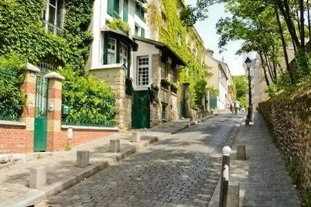 Cosy 2 Montmartre - Eugene Sue *